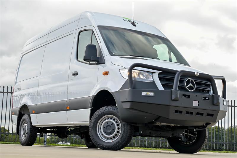 2023 Mercedes-benz 4×4 Sprinter Mwb Thumbnail